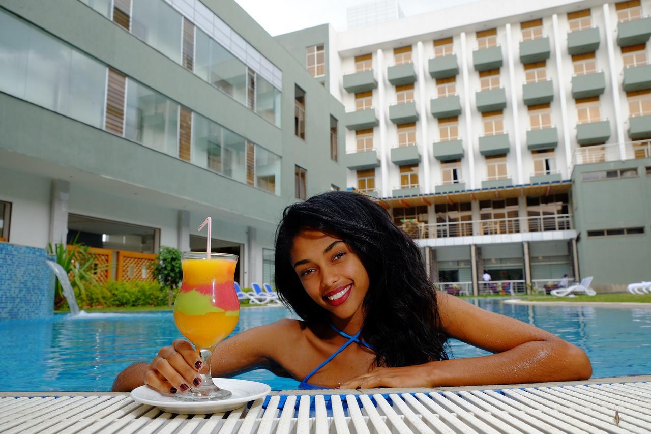 Rori Hotel Аваса Экстерьер фото